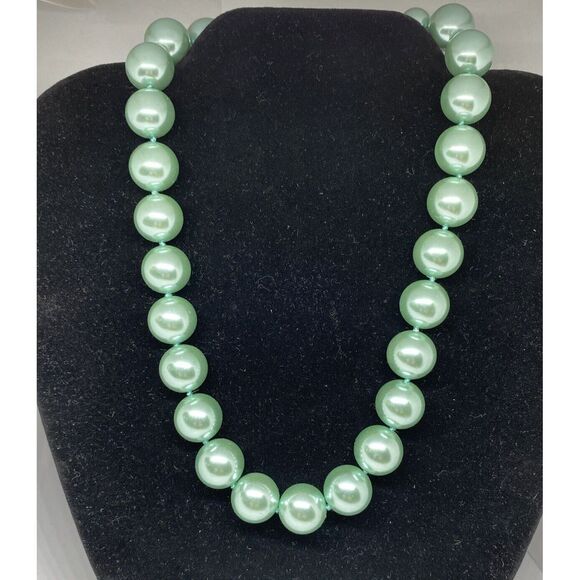 Charter Club Imitation 14mm Pearl Collar Necklace MSRP $34.50 CP469 - Picture 3 of 4